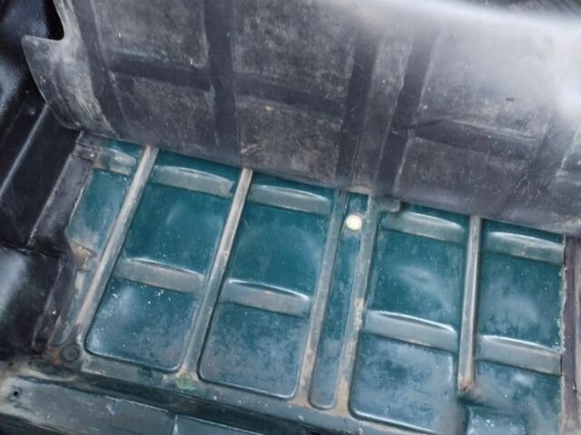 Зелений ВАЗ 2107, об'ємом двигуна 1.6 л та пробігом 95 тис. км за 2300 $, фото 12 на Automoto.ua