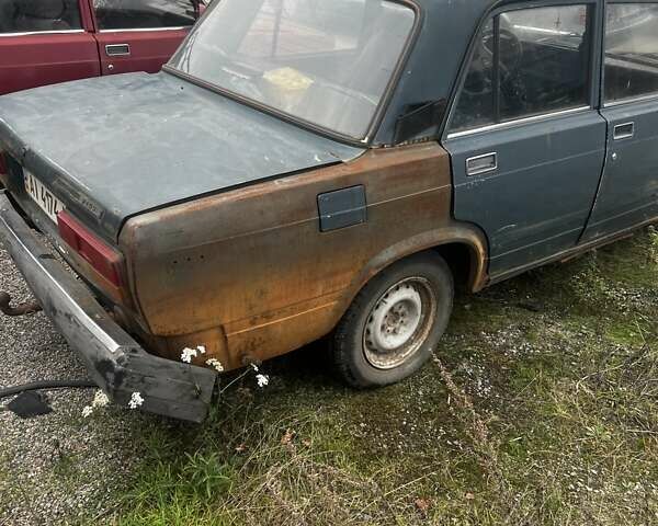 Зеленый ВАЗ 2107, объемом двигателя 1.5 л и пробегом 100 тыс. км за 650 $, фото 2 на Automoto.ua