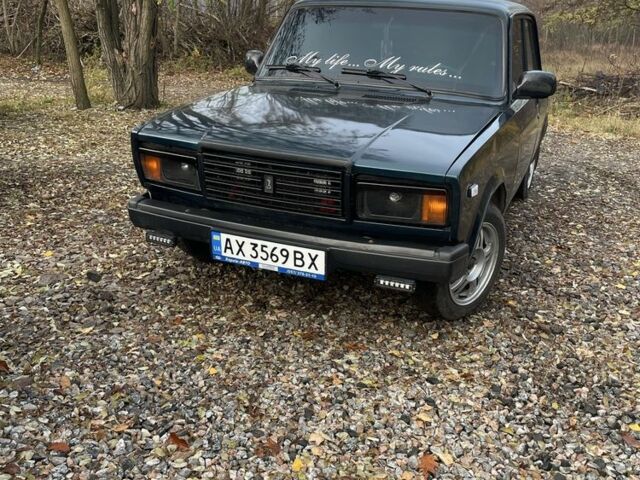 Зеленый ВАЗ 2107, объемом двигателя 1.5 л и пробегом 1 тыс. км за 1650 $, фото 2 на Automoto.ua