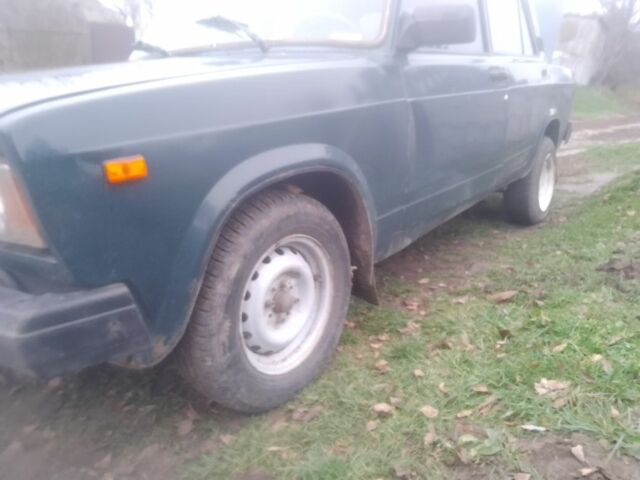 Зелений ВАЗ 2107, об'ємом двигуна 1.5 л та пробігом 7 тис. км за 381 $, фото 4 на Automoto.ua