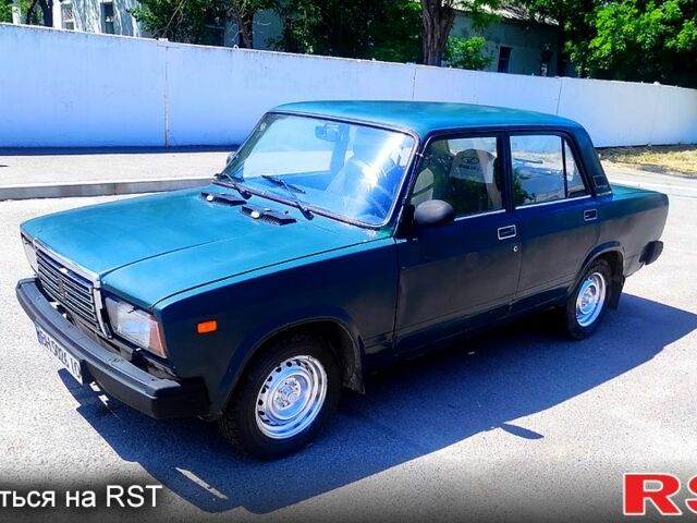Зелений ВАЗ 2107, об'ємом двигуна 1.6 л та пробігом 68 тис. км за 800 $, фото 2 на Automoto.ua