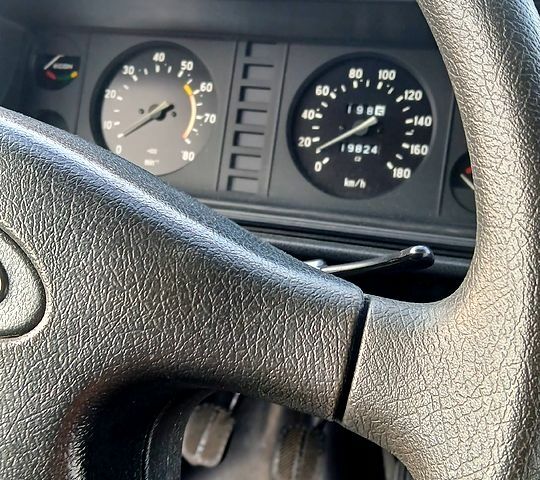 Зелений ВАЗ 2107, об'ємом двигуна 1.6 л та пробігом 19 тис. км за 7600 $, фото 3 на Automoto.ua