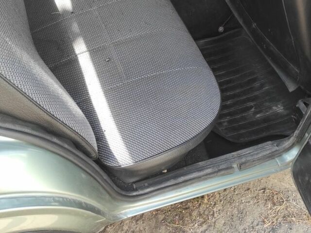 Зеленый ВАЗ 2107, объемом двигателя 1.5 л и пробегом 2 тыс. км за 1200 $, фото 14 на Automoto.ua