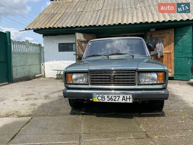 Зелений ВАЗ 2107, об'ємом двигуна 1.5 л та пробігом 81 тис. км за 2000 $, фото 1 на Automoto.ua