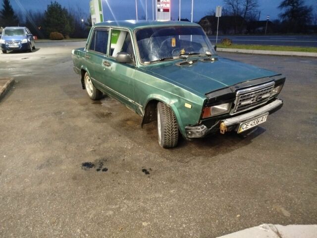 Зеленый ВАЗ 2107, объемом двигателя 1.5 л и пробегом 68 тыс. км за 1500 $, фото 3 на Automoto.ua