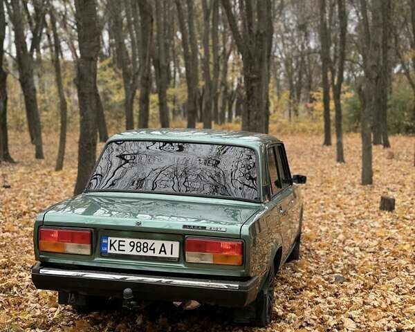 Зеленый ВАЗ 2107, объемом двигателя 1.5 л и пробегом 175 тыс. км за 2500 $, фото 5 на Automoto.ua