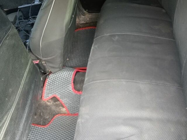 Зеленый ВАЗ 2107, объемом двигателя 1.5 л и пробегом 212 тыс. км за 1000 $, фото 10 на Automoto.ua