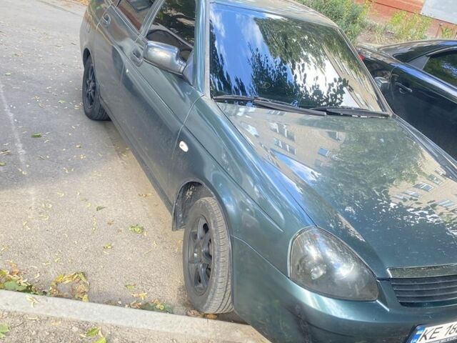 Зеленый ВАЗ 2107, объемом двигателя 1.6 л и пробегом 230 тыс. км за 2500 $, фото 3 на Automoto.ua