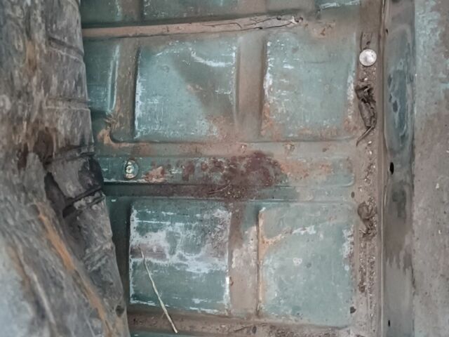 Зеленый ВАЗ 2107, объемом двигателя 1.5 л и пробегом 92 тыс. км за 1300 $, фото 7 на Automoto.ua