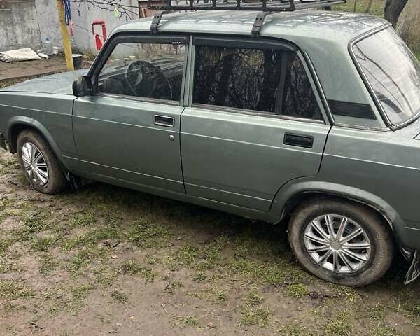 Зеленый ВАЗ 2107, объемом двигателя 1.45 л и пробегом 87 тыс. км за 2000 $, фото 3 на Automoto.ua