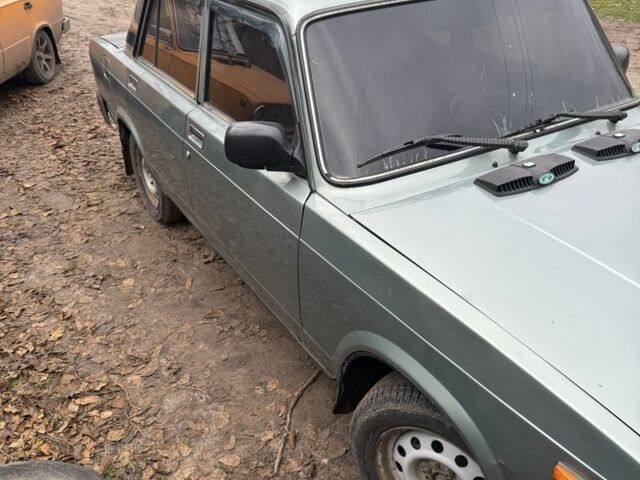 Зеленый ВАЗ 2107, объемом двигателя 1.5 л и пробегом 180 тыс. км за 1300 $, фото 2 на Automoto.ua