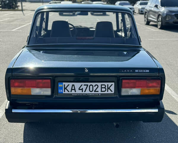 Зеленый ВАЗ 2107, объемом двигателя 1.6 л и пробегом 18 тыс. км за 3650 $, фото 3 на Automoto.ua