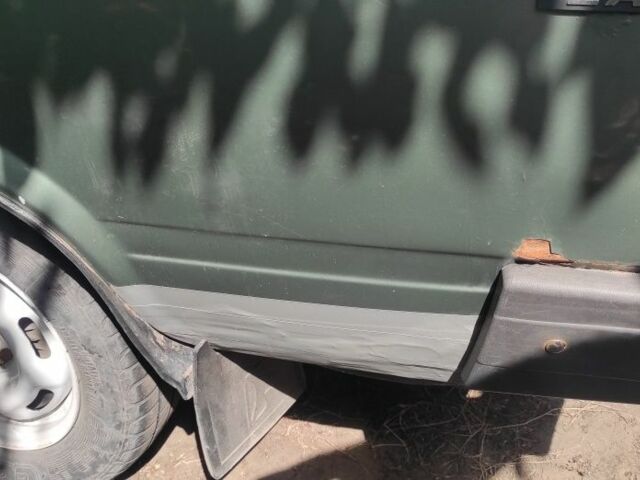 Зеленый ВАЗ 2107, объемом двигателя 1.5 л и пробегом 2 тыс. км за 1200 $, фото 16 на Automoto.ua