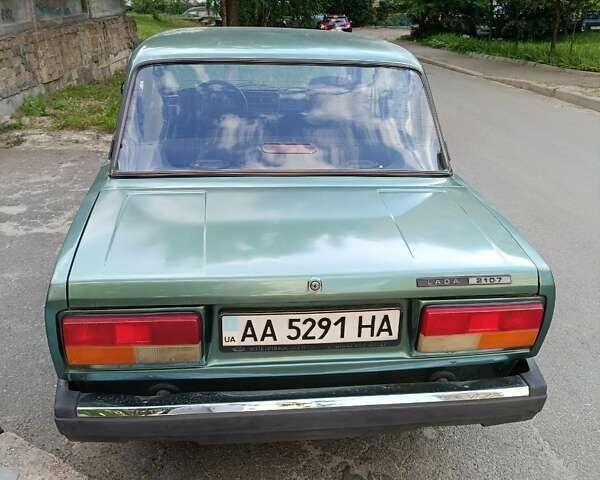 Зеленый ВАЗ 2107, объемом двигателя 1.6 л и пробегом 96 тыс. км за 1500 $, фото 1 на Automoto.ua