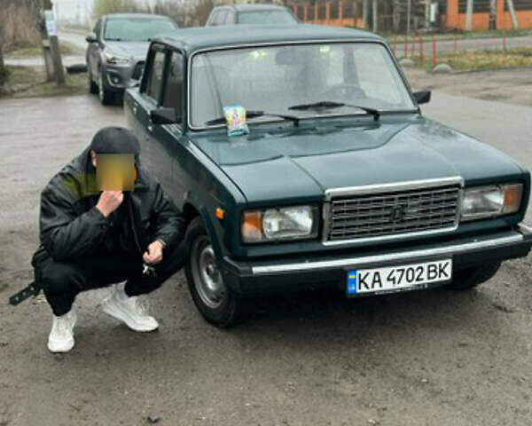 Зеленый ВАЗ 2107, объемом двигателя 1.6 л и пробегом 18 тыс. км за 3650 $, фото 24 на Automoto.ua