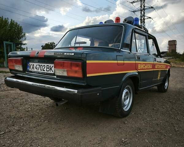 Зеленый ВАЗ 2107, объемом двигателя 1.6 л и пробегом 10 тыс. км за 8500 $, фото 75 на Automoto.ua
