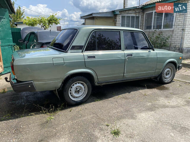 Зелений ВАЗ 2107, об'ємом двигуна 1.5 л та пробігом 81 тис. км за 2000 $, фото 3 на Automoto.ua