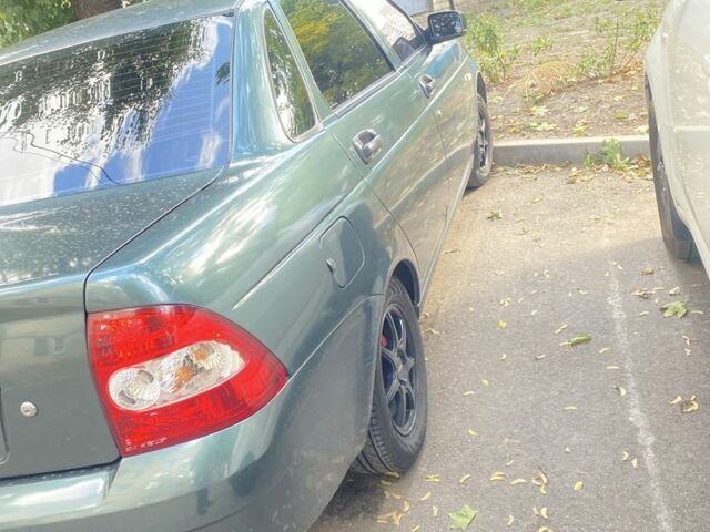 Зеленый ВАЗ 2107, объемом двигателя 1.6 л и пробегом 230 тыс. км за 2500 $, фото 4 на Automoto.ua