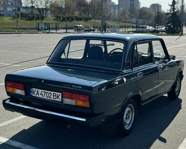 Зеленый ВАЗ 2107, объемом двигателя 1.6 л и пробегом 18 тыс. км за 3650 $, фото 5 на Automoto.ua