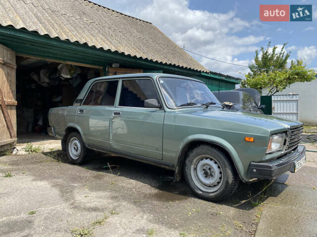 Зелений ВАЗ 2107, об'ємом двигуна 1.5 л та пробігом 81 тис. км за 2000 $, фото 2 на Automoto.ua