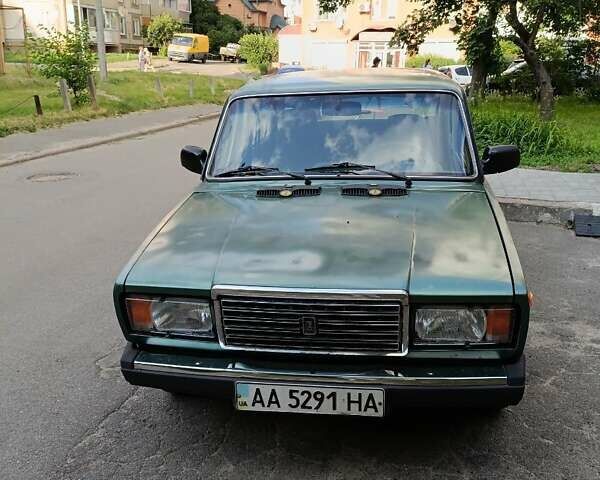 Зеленый ВАЗ 2107, объемом двигателя 1.6 л и пробегом 96 тыс. км за 1500 $, фото 2 на Automoto.ua