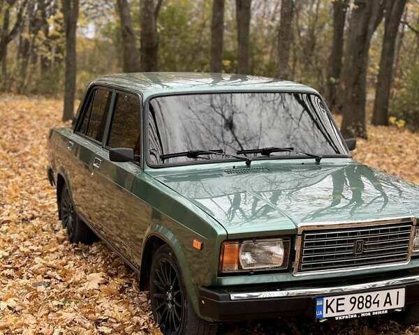 Зеленый ВАЗ 2107, объемом двигателя 1.5 л и пробегом 175 тыс. км за 2500 $, фото 2 на Automoto.ua