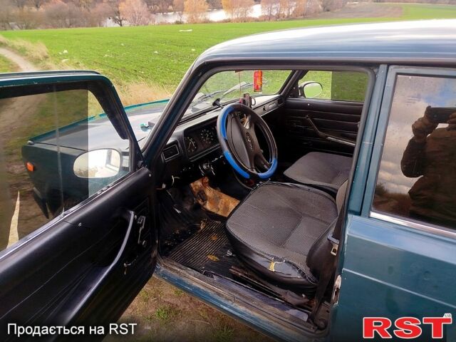 Зеленый ВАЗ 2107, объемом двигателя 1.6 л и пробегом 0 тыс. км за 1500 $, фото 6 на Automoto.ua