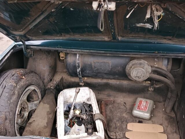 Зеленый ВАЗ 2107, объемом двигателя 1.5 л и пробегом 123 тыс. км за 711 $, фото 4 на Automoto.ua