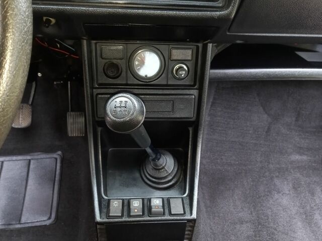 Зелений ВАЗ 2107, об'ємом двигуна 1.6 л та пробігом 60 тис. км за 2950 $, фото 6 на Automoto.ua