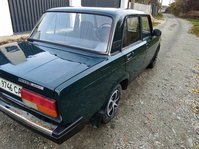 Зеленый ВАЗ 2107, объемом двигателя 1.6 л и пробегом 98 тыс. км за 1499 $, фото 6 на Automoto.ua