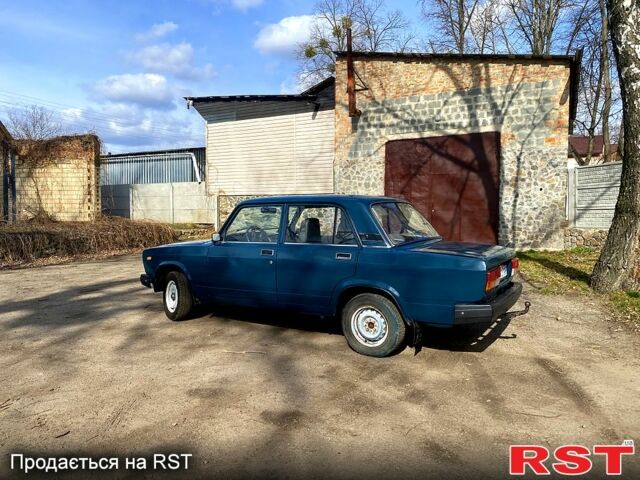 Зеленый ВАЗ 2107, объемом двигателя 1.5 л и пробегом 88 тыс. км за 2000 $, фото 3 на Automoto.ua