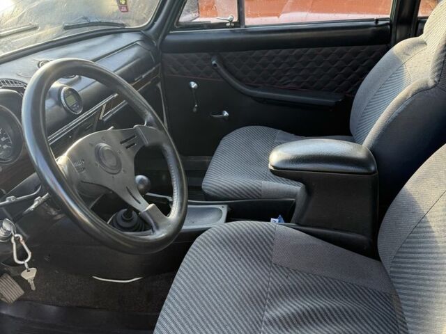 Зеленый ВАЗ 2107, объемом двигателя 1.6 л и пробегом 220 тыс. км за 757 $, фото 6 на Automoto.ua