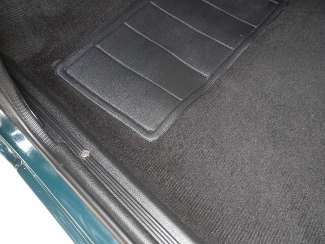 Зелений ВАЗ 2107, об'ємом двигуна 1.6 л та пробігом 60 тис. км за 2950 $, фото 7 на Automoto.ua