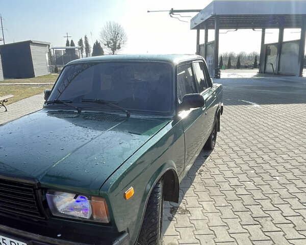 Зеленый ВАЗ 2107, объемом двигателя 1.5 л и пробегом 150 тыс. км за 1350 $, фото 1 на Automoto.ua