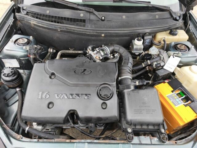 Зеленый ВАЗ 2107, объемом двигателя 1.6 л и пробегом 212 тыс. км за 2200 $, фото 4 на Automoto.ua