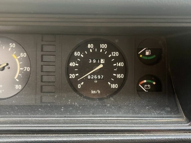 Зеленый ВАЗ 2107, объемом двигателя 1.5 л и пробегом 82 тыс. км за 1250 $, фото 8 на Automoto.ua