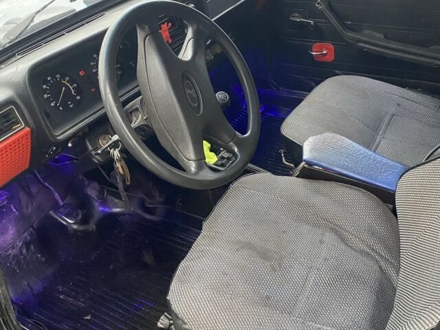 Зеленый ВАЗ 2107, объемом двигателя 1.5 л и пробегом 30 тыс. км за 1100 $, фото 5 на Automoto.ua