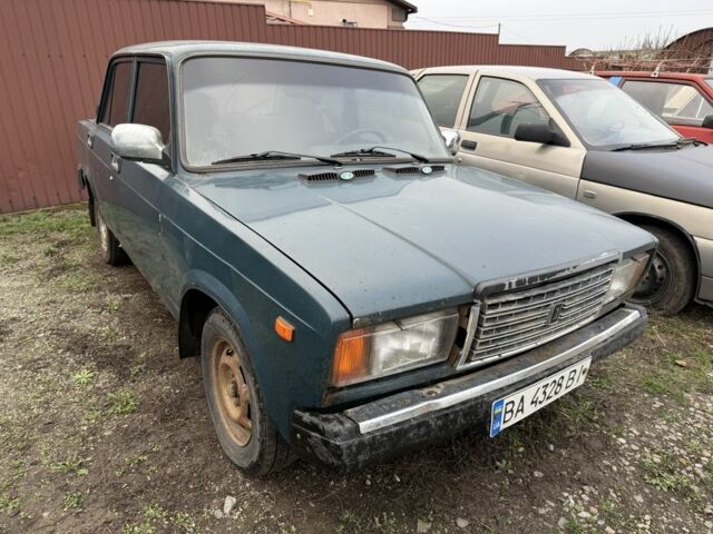 Зеленый ВАЗ 2107, объемом двигателя 1.6 л и пробегом 220 тыс. км за 712 $, фото 1 на Automoto.ua