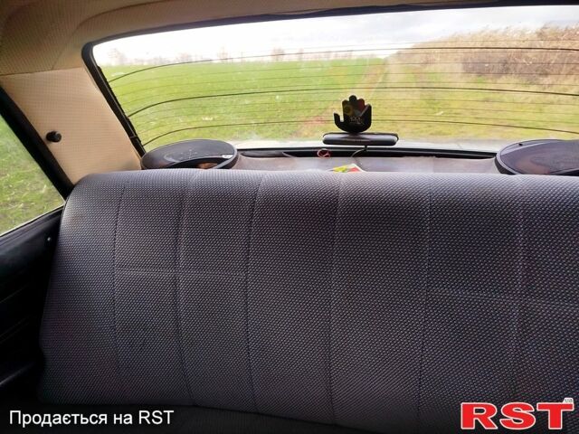 Зеленый ВАЗ 2107, объемом двигателя 1.6 л и пробегом 0 тыс. км за 1500 $, фото 7 на Automoto.ua