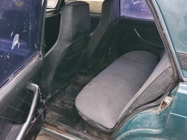 Зеленый ВАЗ 2107, объемом двигателя 1.5 л и пробегом 123 тыс. км за 711 $, фото 6 на Automoto.ua