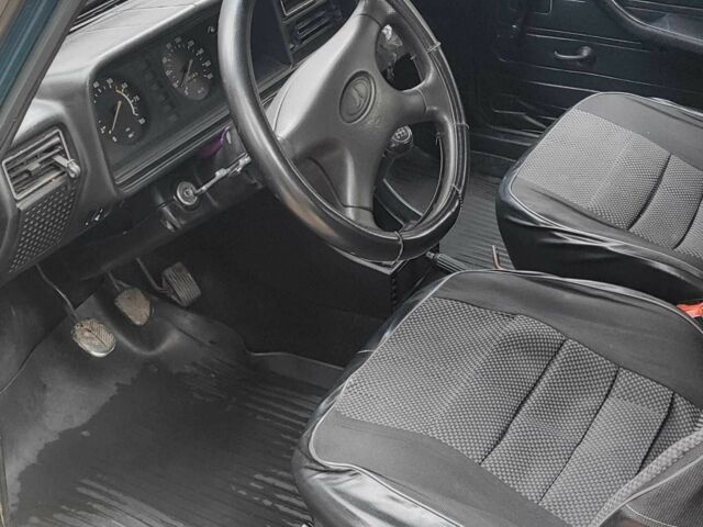 Зелений ВАЗ 2107, об'ємом двигуна 1.5 л та пробігом 260 тис. км за 1400 $, фото 2 на Automoto.ua