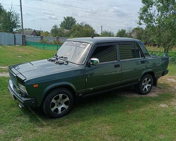 Зеленый ВАЗ 2107, объемом двигателя 1.6 л и пробегом 118 тыс. км за 2400 $, фото 4 на Automoto.ua