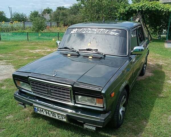 Зеленый ВАЗ 2107, объемом двигателя 1.6 л и пробегом 118 тыс. км за 2400 $, фото 3 на Automoto.ua