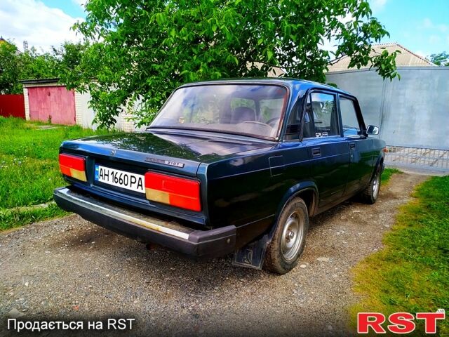 Зеленый ВАЗ 2107, объемом двигателя 1.6 л и пробегом 135 тыс. км за 1600 $, фото 4 на Automoto.ua