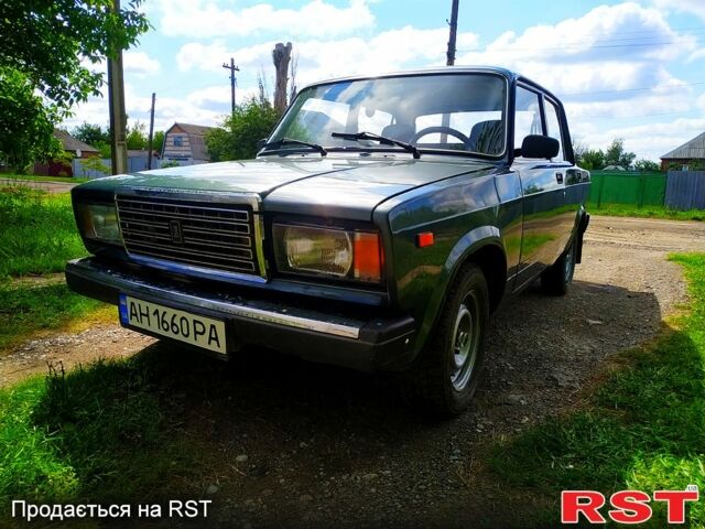 Зеленый ВАЗ 2107, объемом двигателя 1.6 л и пробегом 135 тыс. км за 1600 $, фото 1 на Automoto.ua