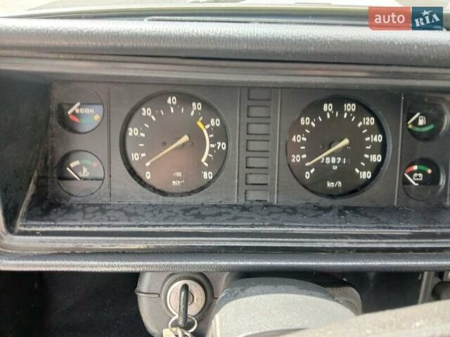 Зелений ВАЗ 2107, об'ємом двигуна 1.6 л та пробігом 75 тис. км за 3000 $, фото 2 на Automoto.ua