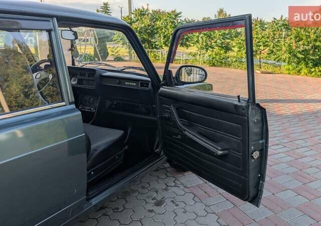 Зеленый ВАЗ 2107, объемом двигателя 1.6 л и пробегом 175 тыс. км за 2500 $, фото 4 на Automoto.ua