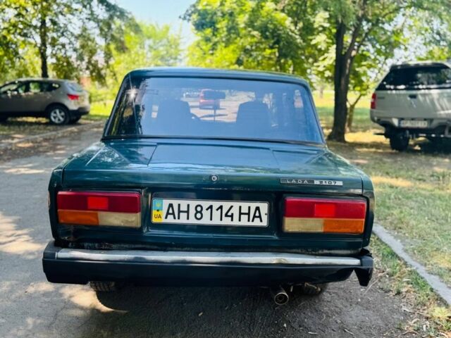 Зеленый ВАЗ 2107, объемом двигателя 1.5 л и пробегом 200 тыс. км за 450 $, фото 5 на Automoto.ua