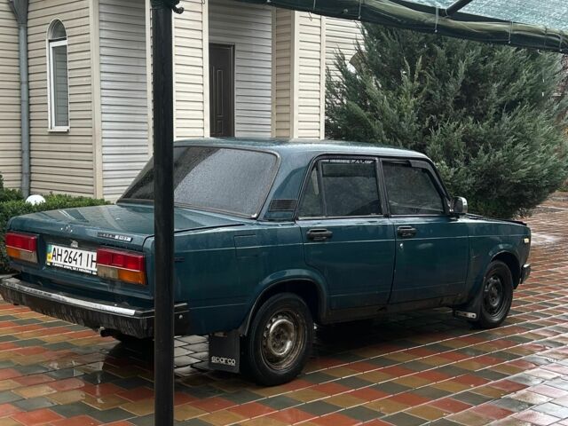 Зелений ВАЗ 2107, об'ємом двигуна 1.6 л та пробігом 100 тис. км за 546 $, фото 4 на Automoto.ua