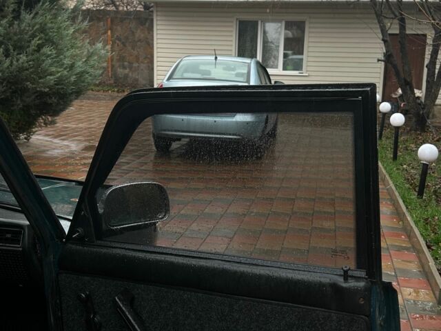 Зелений ВАЗ 2107, об'ємом двигуна 1.6 л та пробігом 100 тис. км за 546 $, фото 7 на Automoto.ua